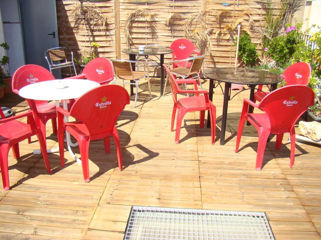 Hostal Platja Cambrils Buitenkant foto