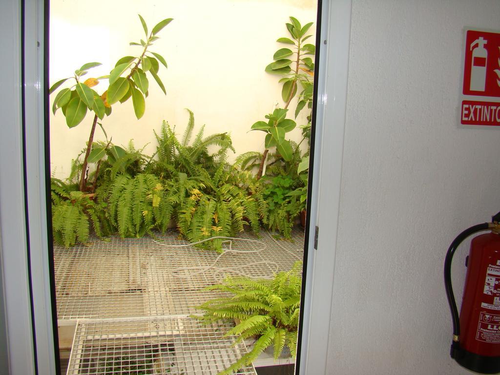 Hostal Platja Cambrils Buitenkant foto