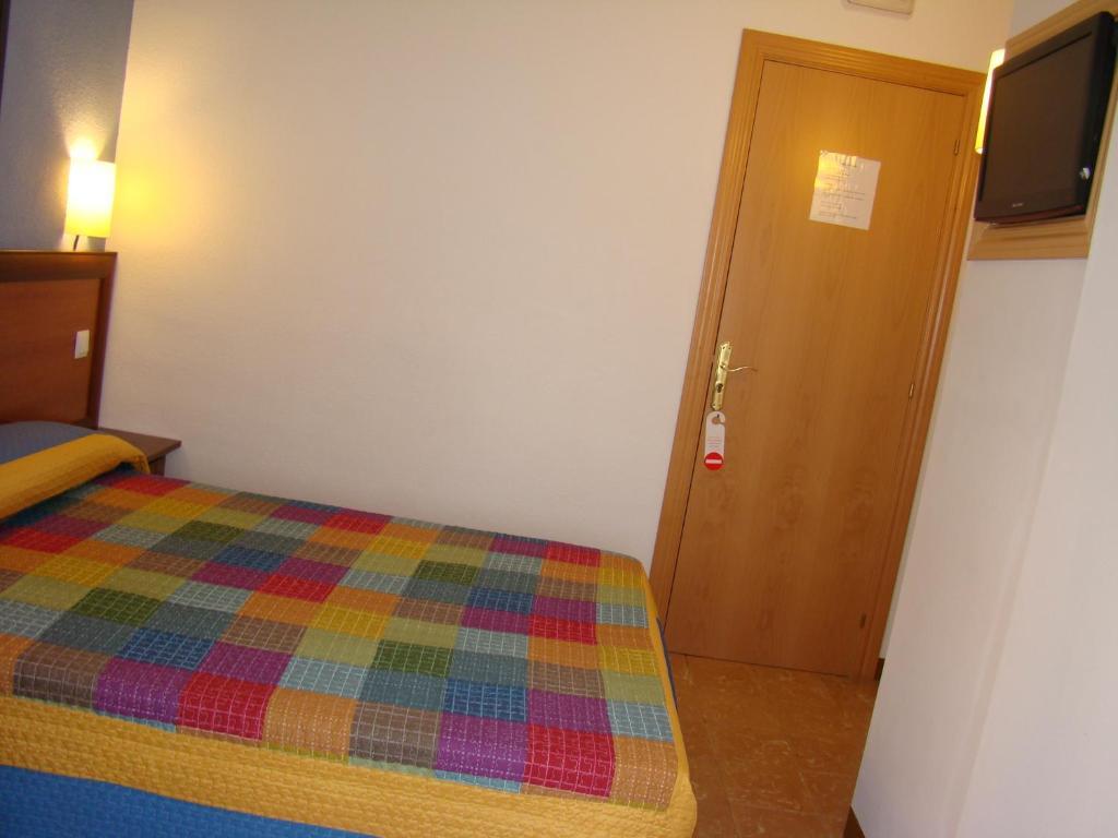 Hostal Platja Cambrils Buitenkant foto